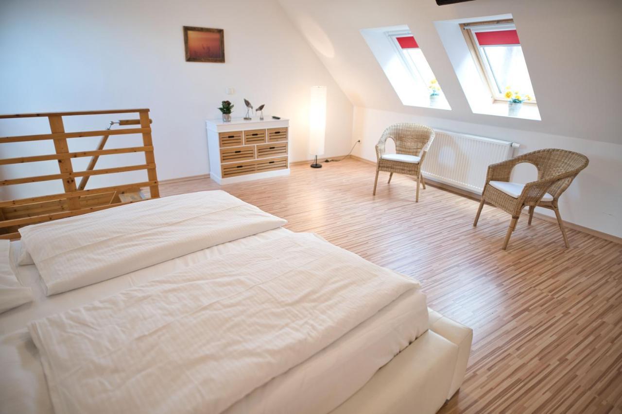 Zum Goldenen Anker Aparthotel Stralsund Kültér fotó